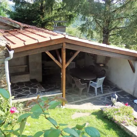 Maison Tout Confort Calme Vallee Du Lot Proche De Conques En Aveyron Exterior photo